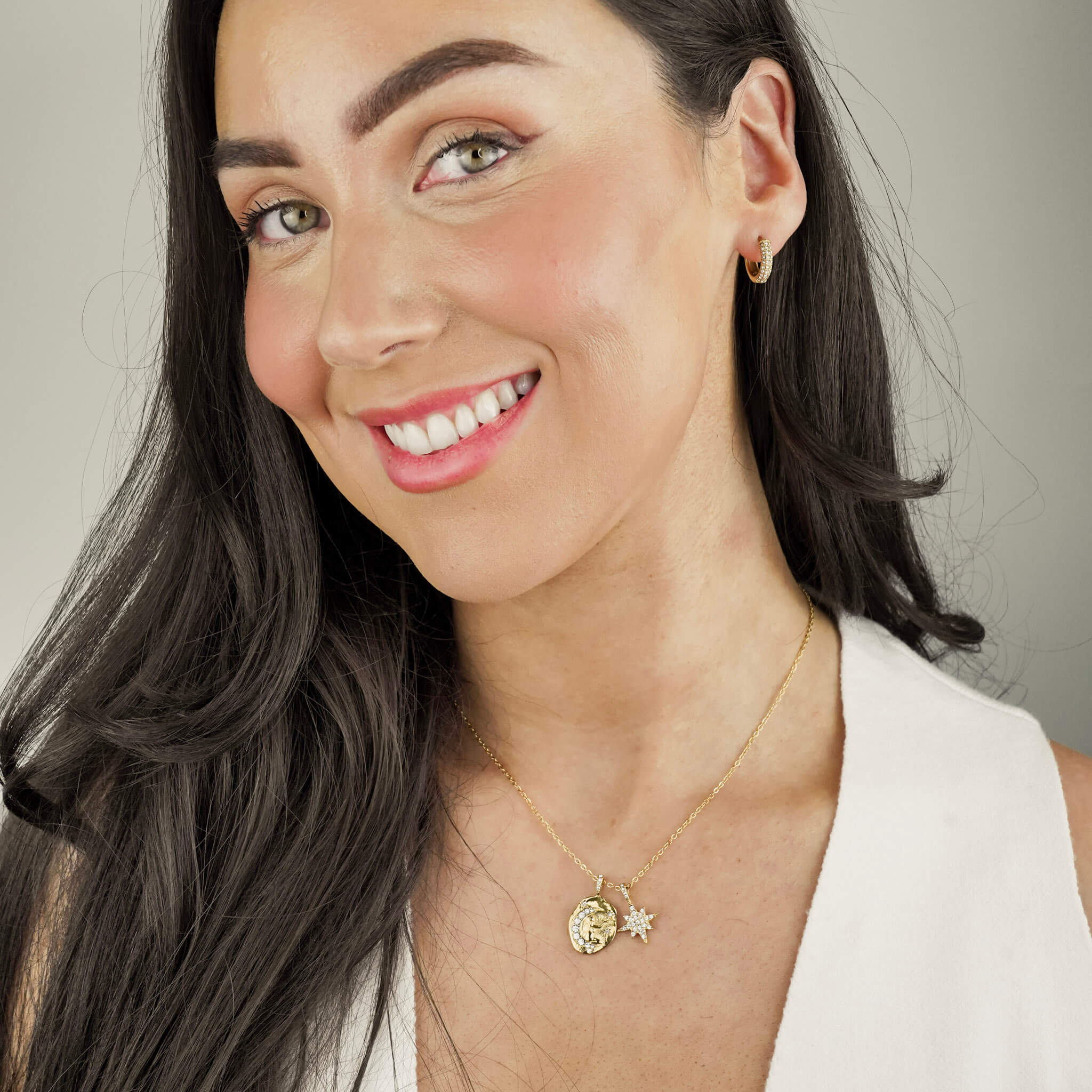 This celestial necklace is rich in meaning and symbolism. It serves as a reminder to keep reaching for the stars, even when they feel out of reach. The celestial necklace is the perfect gift for someone going through a difficult time, someone who needs a reminder to keep going and to keep reaching for the stars. 