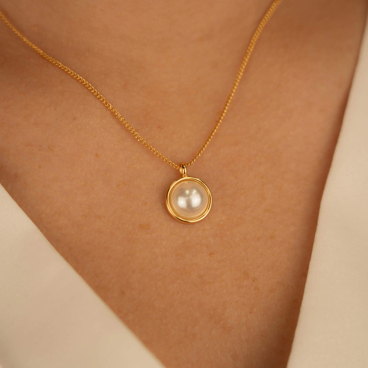 Lilia Pearl Necklace