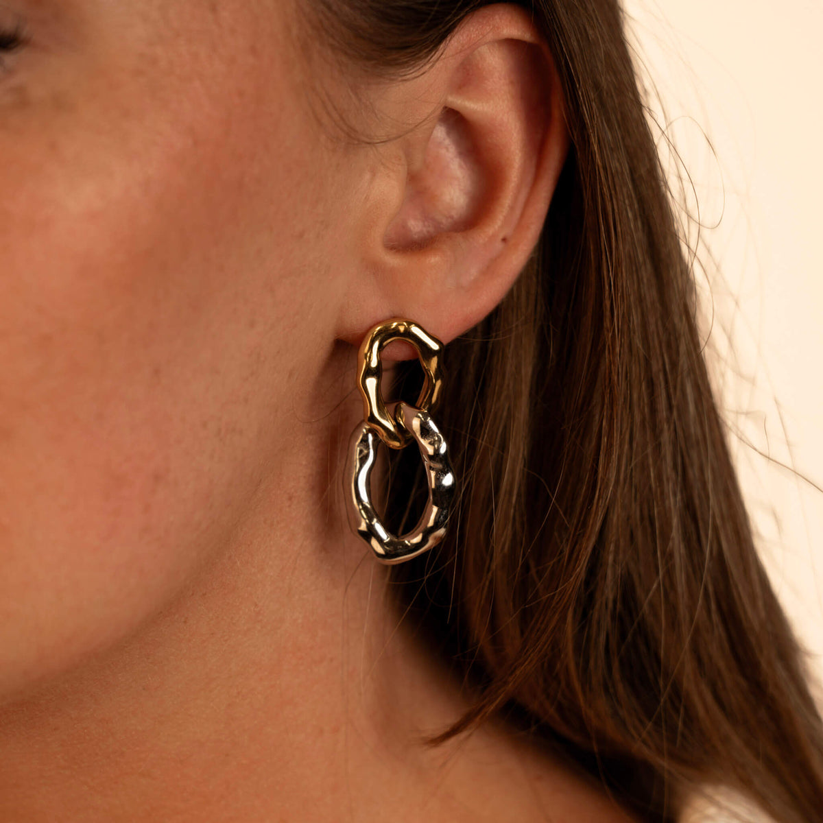 Two Tone Unite Earrings